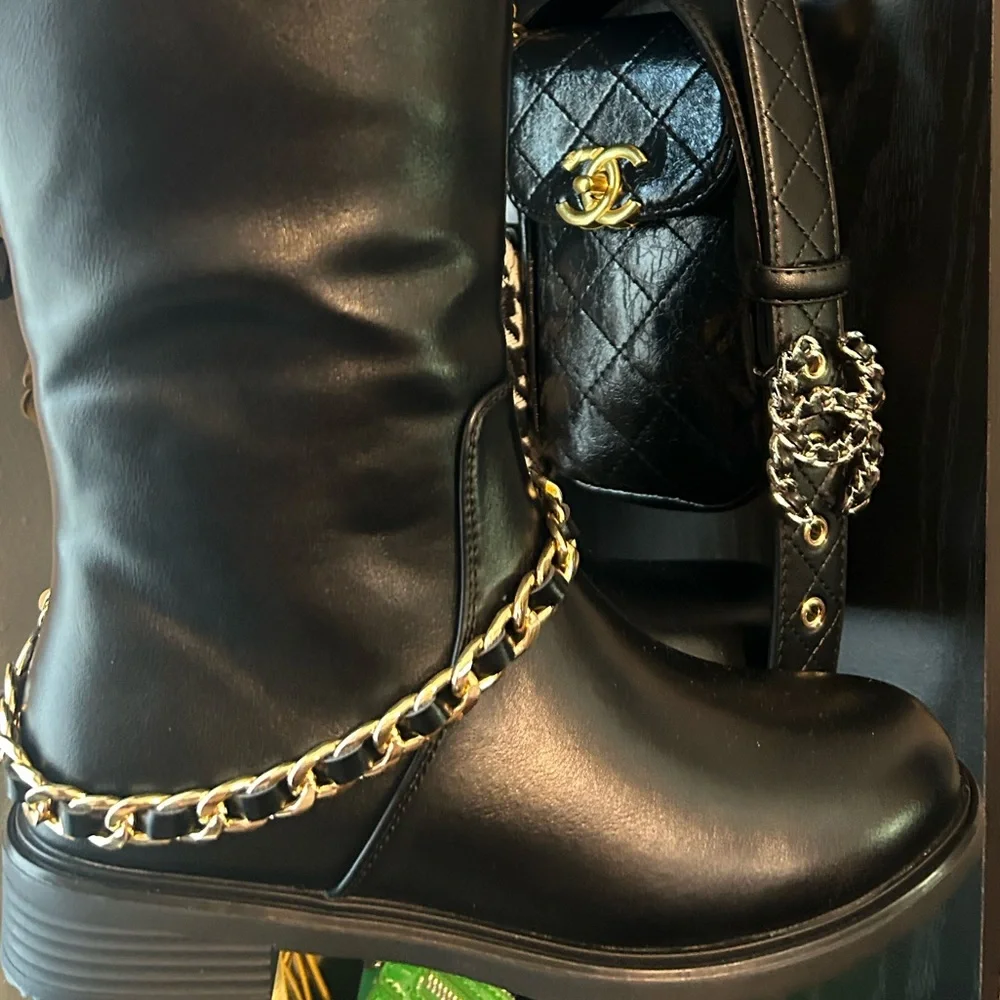 Chain-leather Boots